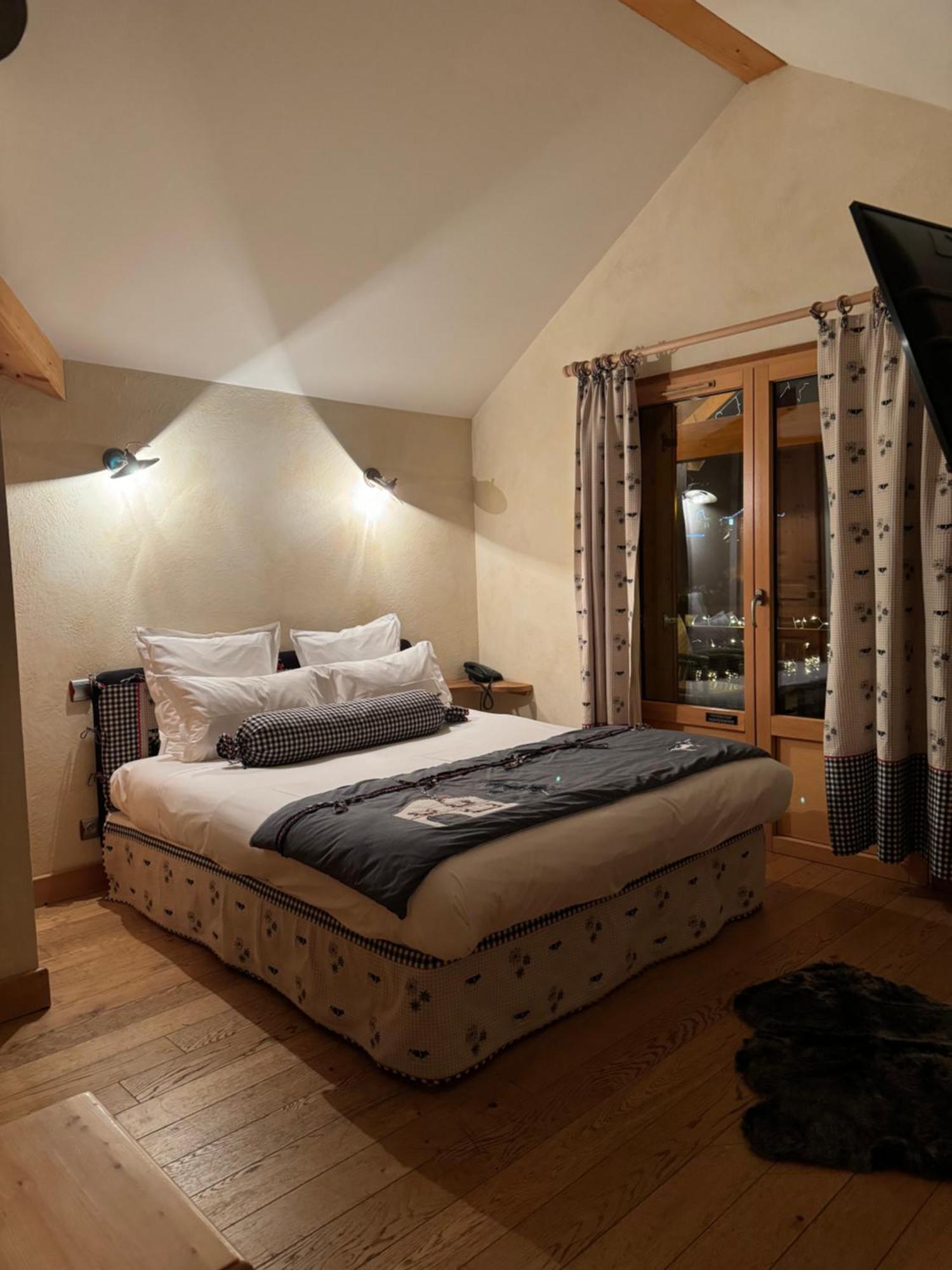 Hotel Le Jalouvre Mont-Saxonnex Esterno foto